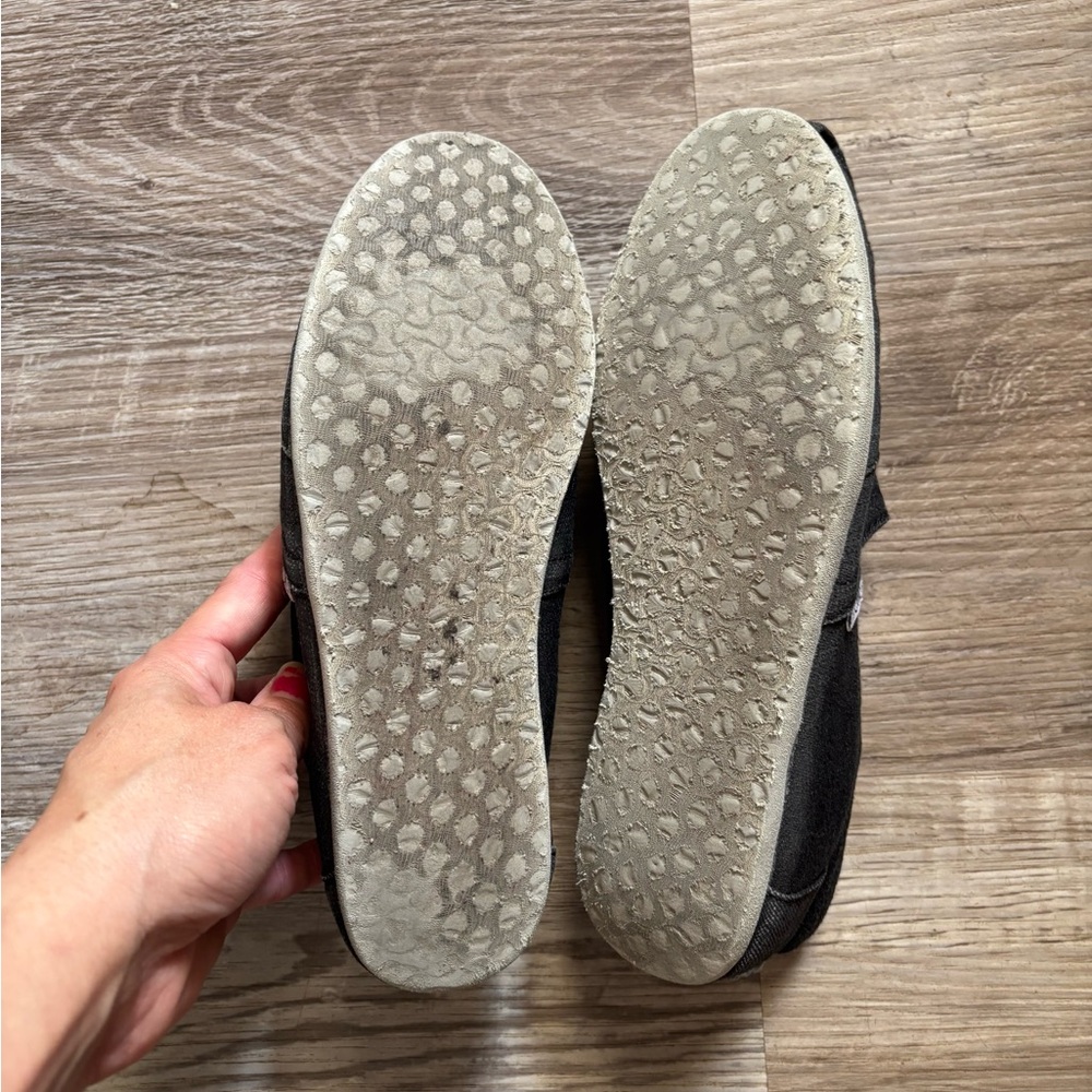TOMS Dark/Grey Charcoal Canvas Slip-Ons - Picture 6 of 9